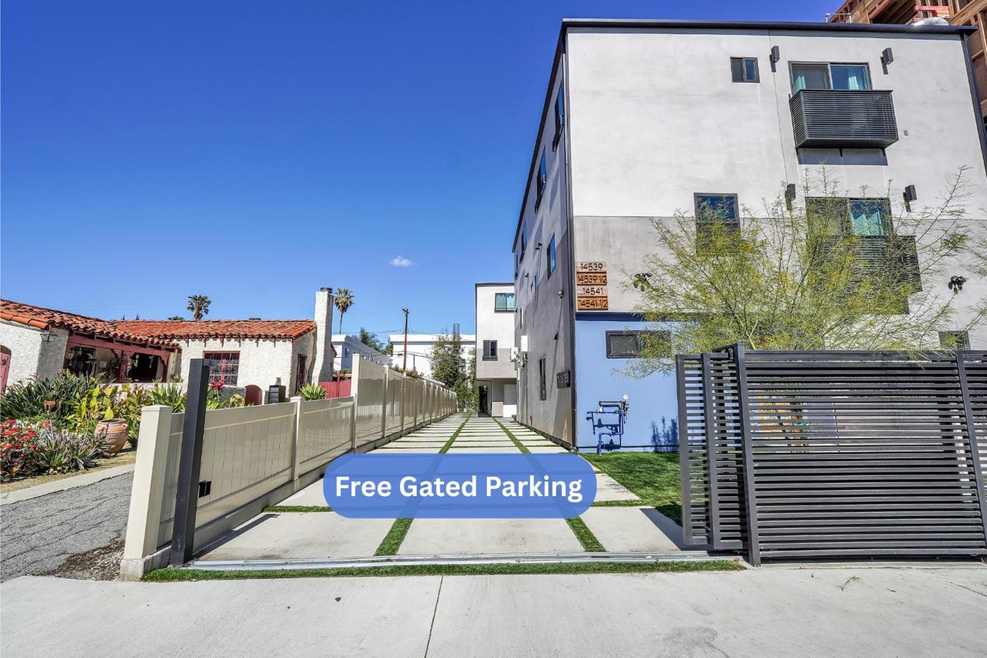 Luxurious Townhome W/3 Master Suites Gated Parking Los Ángeles Exterior foto