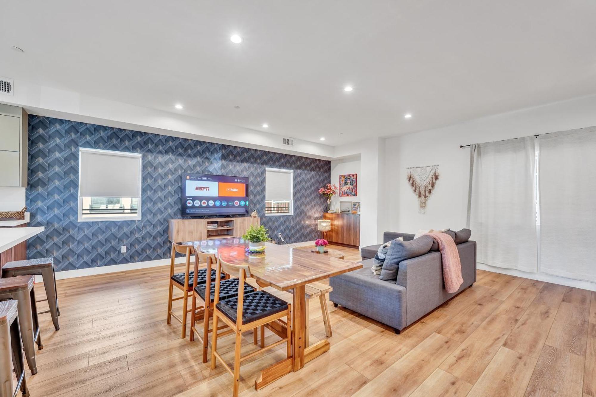 Luxurious Townhome W/3 Master Suites Gated Parking Los Ángeles Exterior foto