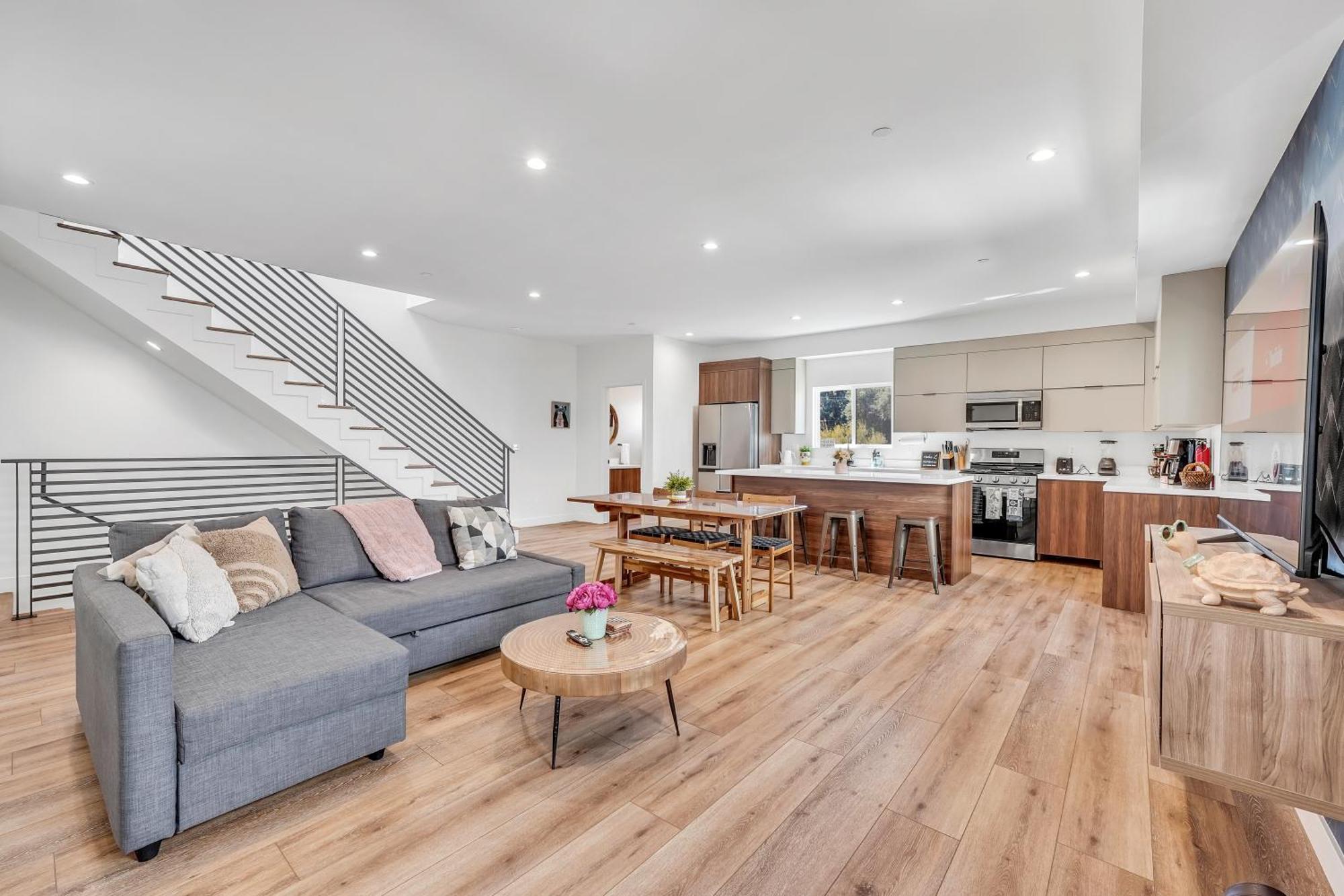 Luxurious Townhome W/3 Master Suites Gated Parking Los Ángeles Exterior foto