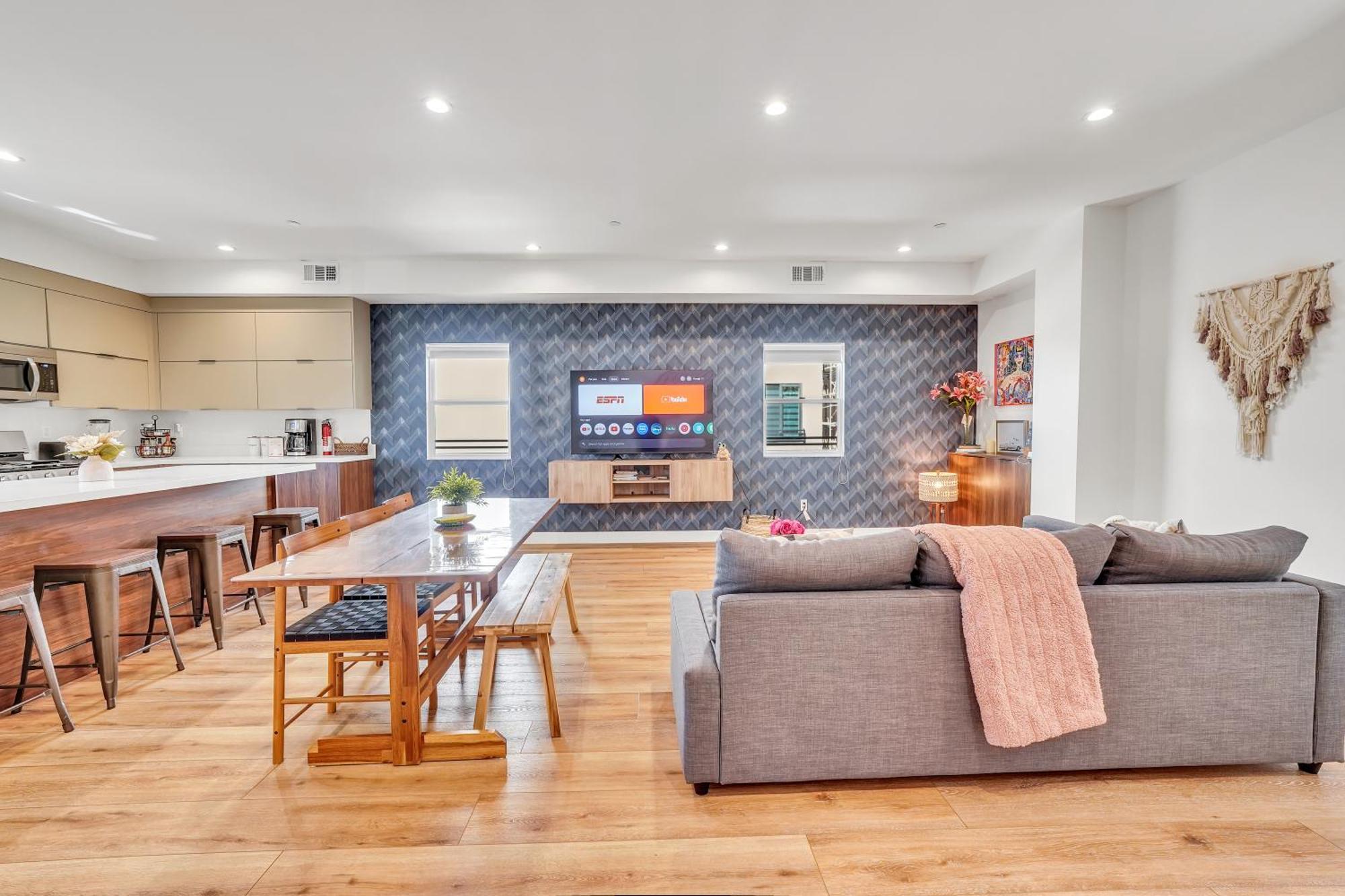 Luxurious Townhome W/3 Master Suites Gated Parking Los Ángeles Exterior foto